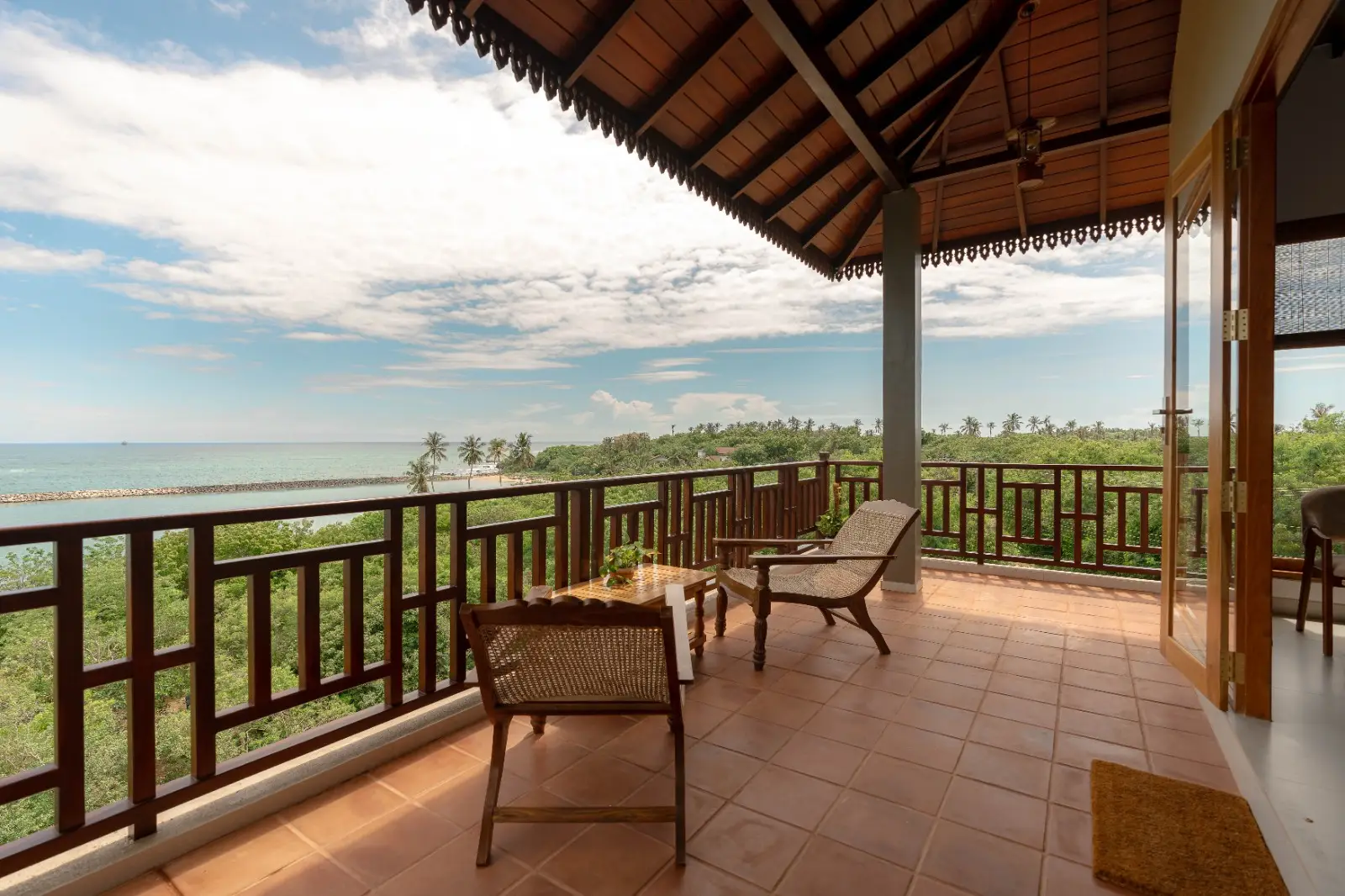 ananthaya beach Superior Suite with Sea view (7)